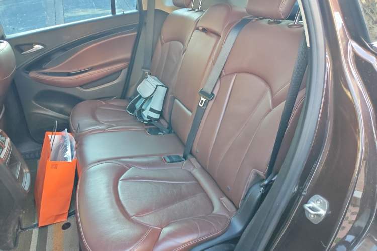 Used Buick Envision 2020 28T Four-Wheel Drive Elite Version Left Rear Seat