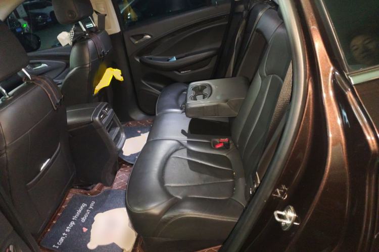 Used Buick Envision 2020 20T Two-Wheel Drive Elite Version Left Rear Seat