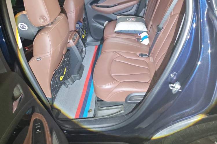 Used Buick Envision 2020 28T Four-Wheel Drive Elite Version Left Rear Seat