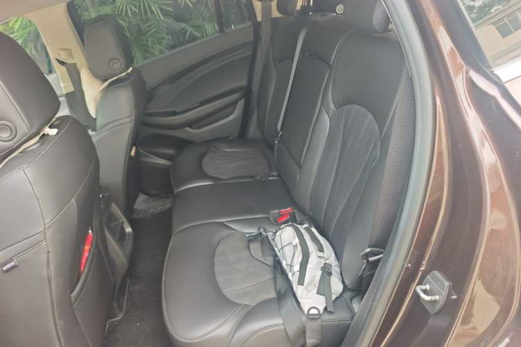 Used Buick Envision 2020 20T Two-Wheel Drive Leading Version Left Rear Seat