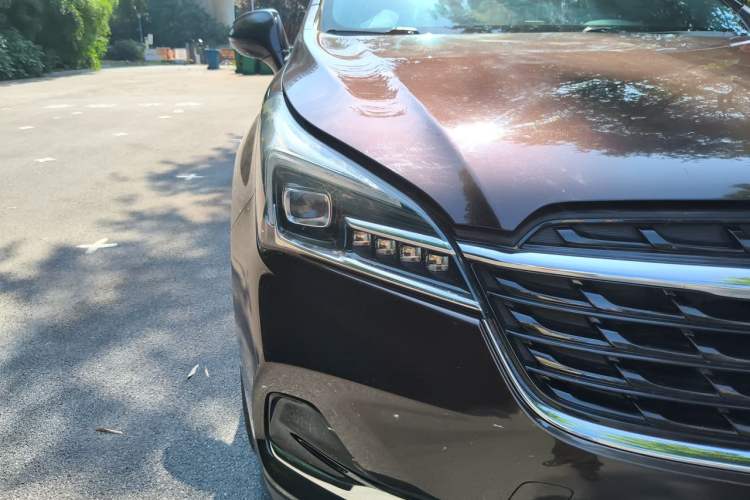 Used Buick Envision 2020 28T Four-Wheel Drive Elite Version Right Front Headlight