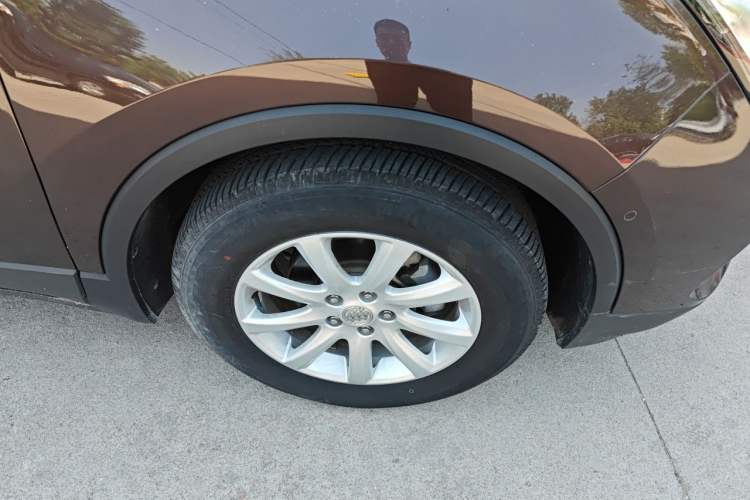 Used Buick Envision 2020 20T Two-Wheel Drive Luxury Model Right Front Wheel Hub