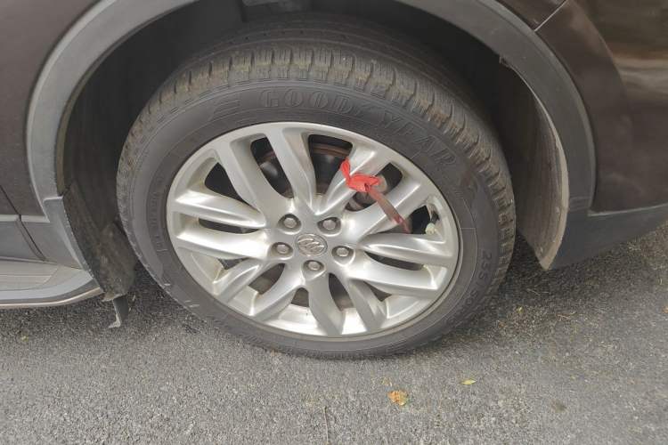 Used Buick Envision 2020 28T Four-Wheel Drive Elite Version Right Front Wheel Hub