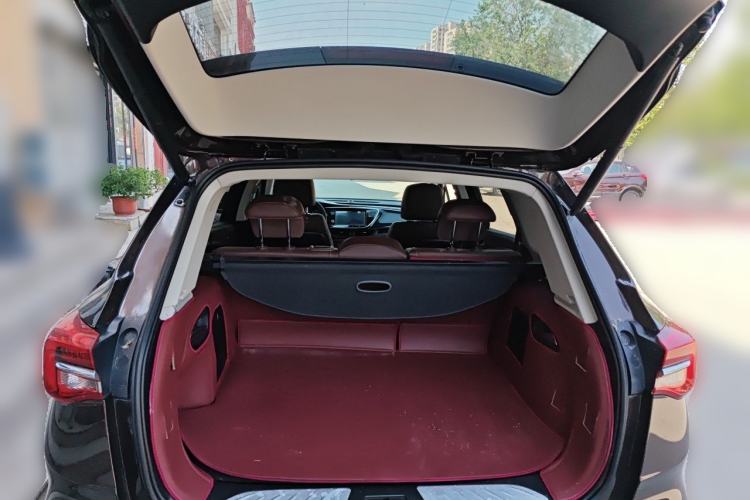 Used Buick Envision 2020 20T Two-Wheel Drive Luxury Model Trunk