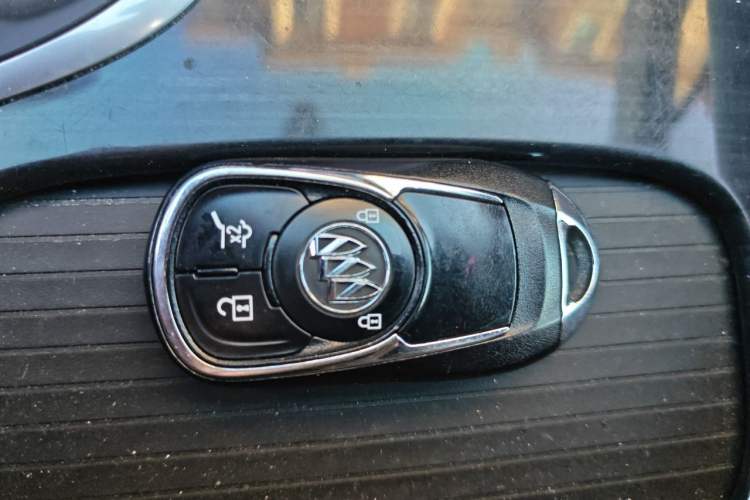 Used Buick Envision 2020 28T Four-Wheel Drive Elite Version Vehicle Key