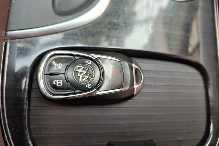 Used Buick Envision 2020 28T Four-Wheel Drive Elite Version Vehicle Key