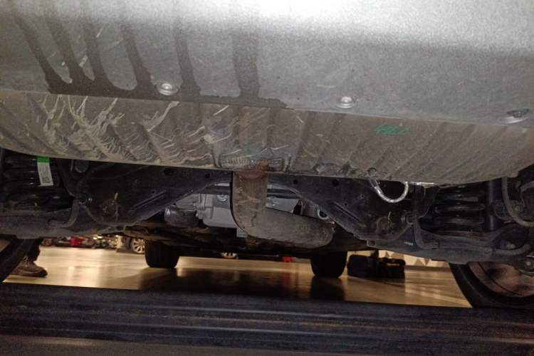 Used Buick Envision 2020 Encore S 652T All-Wheel-Drive Avenir Chassis Front