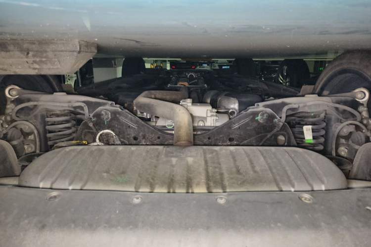 Used Buick Envision 2020 Encore S 652T All-Wheel-Drive Avenir Chassis Rear