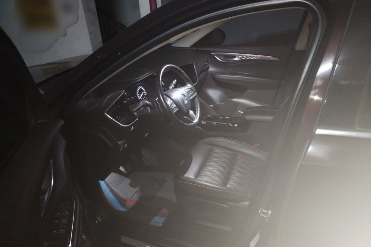 Used Buick Envision 2020 Encore S 652T All-Wheel-Drive Avenir Driver Seat