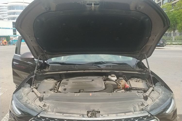 Used Buick Envision 2020 Encore S 652T All-Wheel-Drive Avenir Engine Bay