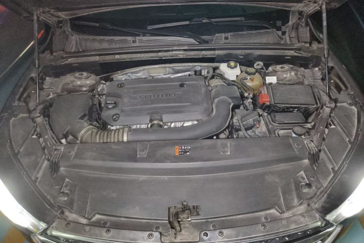 Used Buick Envision 2020 Encore S 652T All-Wheel-Drive Avenir Engine Bay