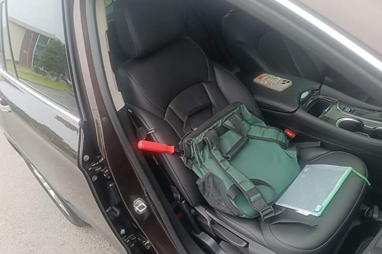 Used Buick Envision 2020 20T Two-Wheel Drive Elite Version Right Front Seat