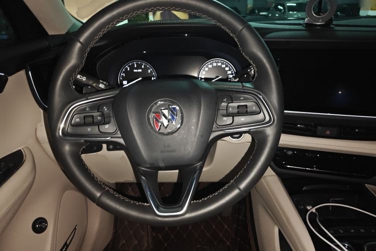 Used Buick Envision 2020 Encore S 652T All-Wheel-Drive Avenir Steering Wheel