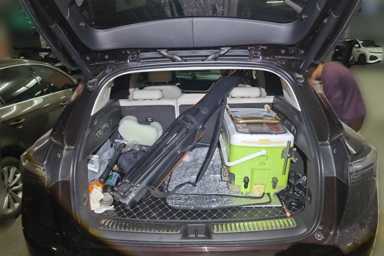 Used Buick Envision 2020 Encore S 652T All-Wheel-Drive Avenir Trunk