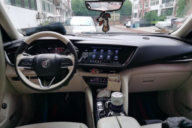 Used Buick Envision 2020 Encore S 652T All-Wheel-Drive Avenir Center Console