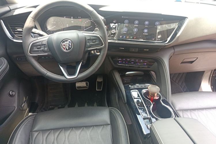 Used Buick Envision 2020 Encore S 652T All-Wheel-Drive Avenir Center Console