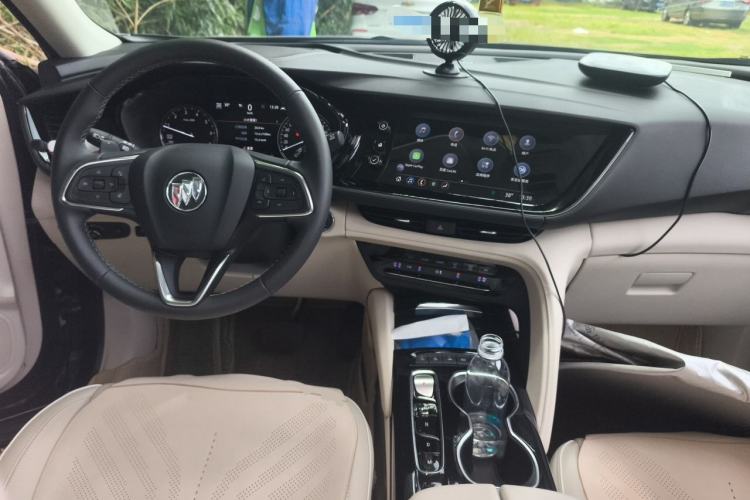 Used Buick Envision 2020 Encore S 652T All-Wheel-Drive Avenir Center Console
