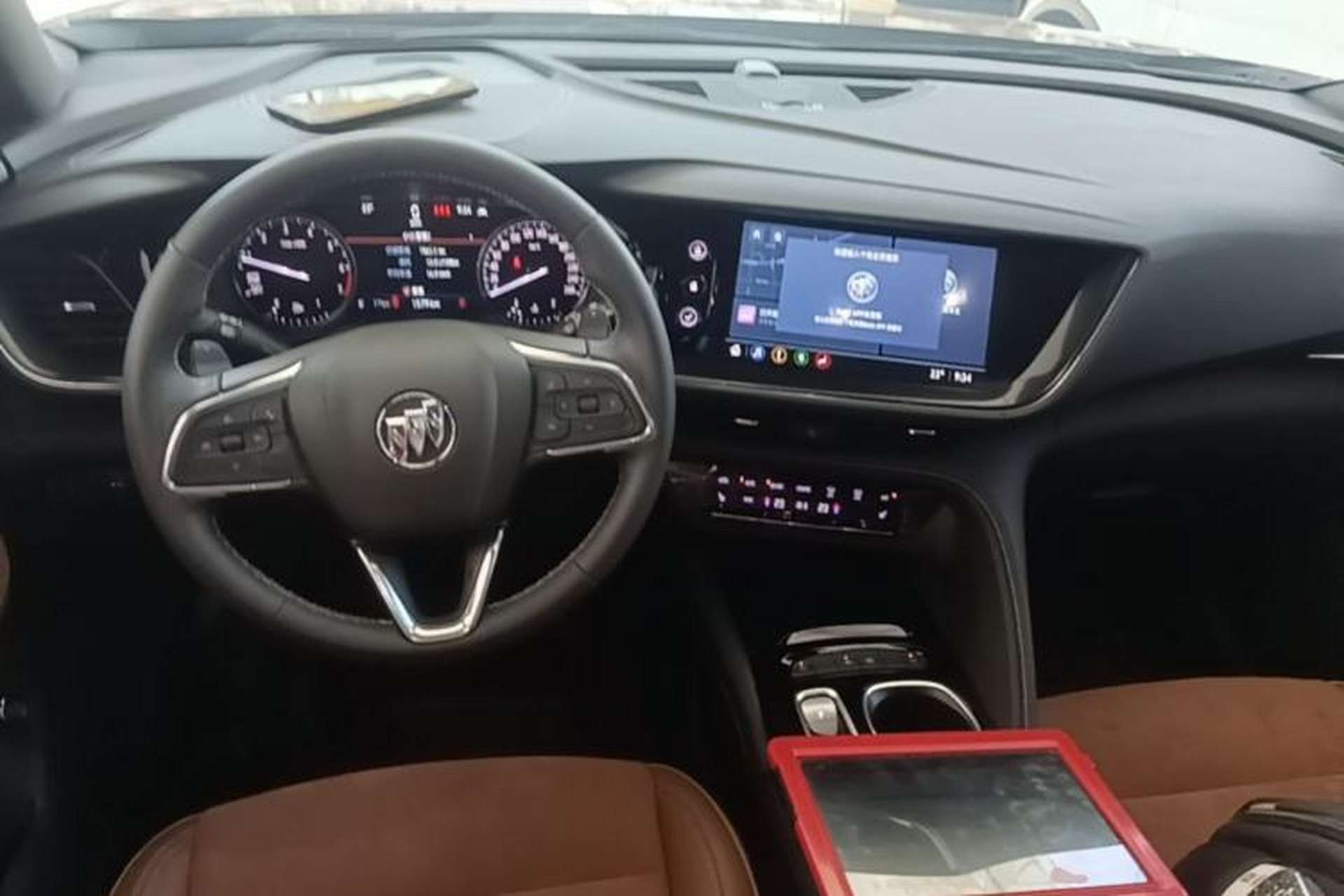 Used Buick Envision 2020 Encore S 652T Two-Wheel Drive Luxury Model Center Console