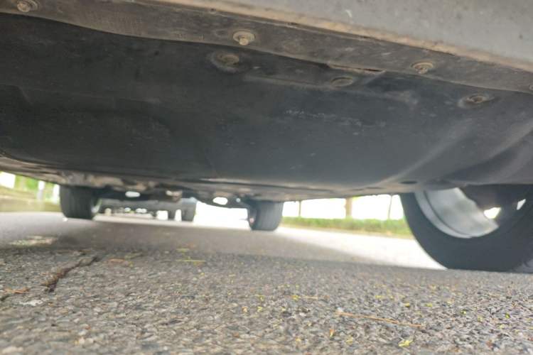 Used Buick Envision 2020 Encore S 652T All-Wheel-Drive Avenir Chassis Front