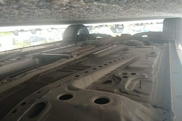 Used Buick Envision 2020 Encore S 652T All-Wheel-Drive Avenir Chassis Front Right