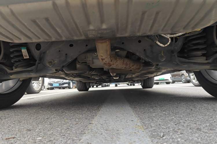 Used Buick Envision 2020 Encore S 652T All-Wheel-Drive Avenir Chassis Rear