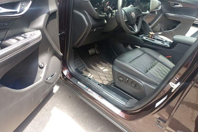 Used Buick Envision 2020 Encore S 652T All-Wheel-Drive Avenir Driver Seat