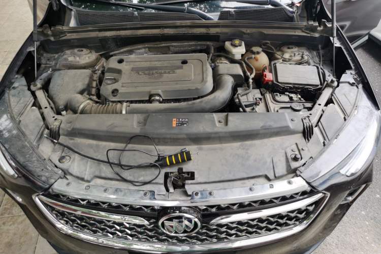 Used Buick Envision 2020 Encore S 652T All-Wheel-Drive Avenir Engine Bay