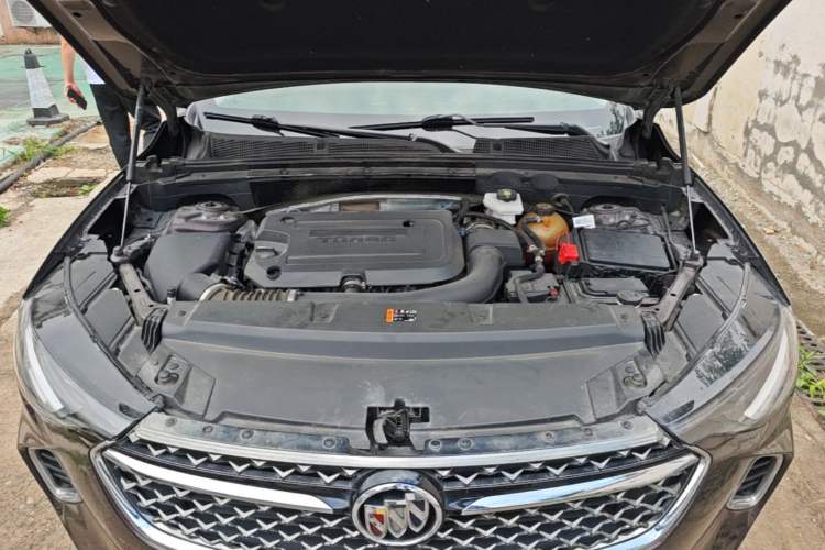 Used Buick Envision 2020 Encore S 652T All-Wheel-Drive Avenir Engine Bay