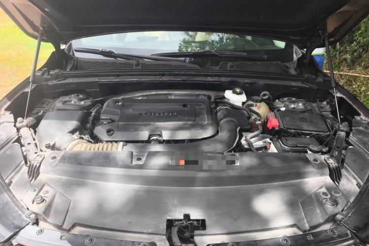Used Buick Envision 2020 Encore S 652T All-Wheel-Drive Avenir Engine Bay