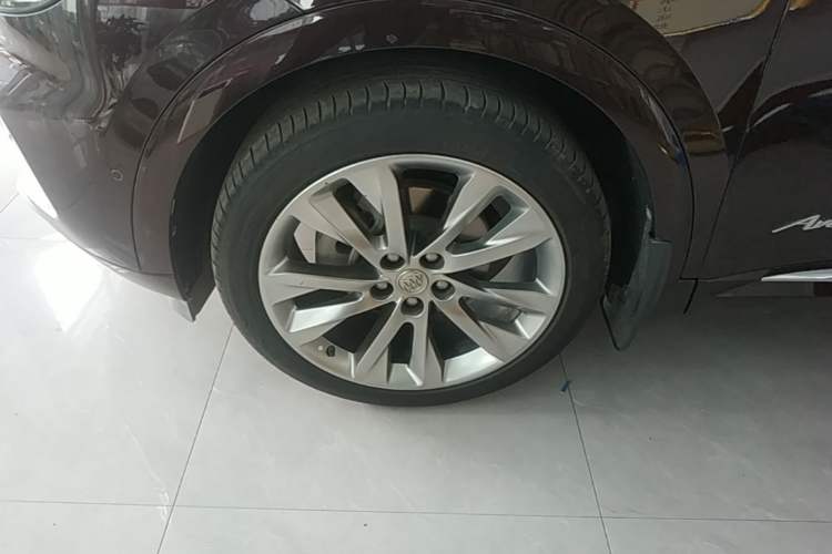 Used Buick Envision 2020 Encore S 652T All-Wheel-Drive Avenir Exterior 4
