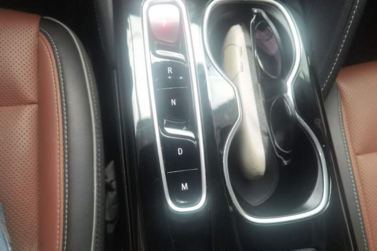 Used Buick Envision 2020 Encore GX S 652T Two-Wheel-Drive Limited-Edition S Sport Version Gear Lever