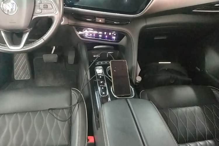 Used Buick Envision 2020 Encore S 652T All-Wheel-Drive Avenir Gear Lever