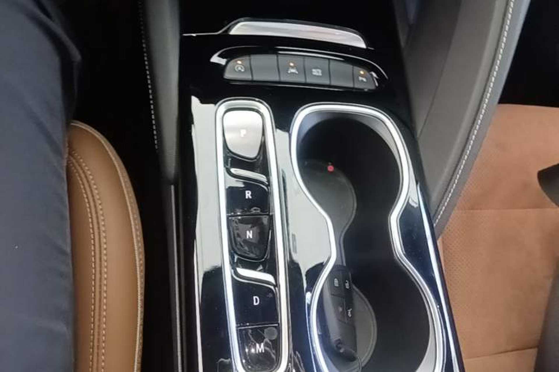 Used Buick Envision 2020 Encore S 652T Two-Wheel Drive Luxury Model Gear Lever