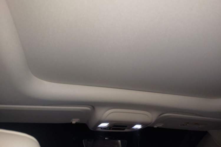 Used Buick Envision 2020 Encore S 652T All-Wheel-Drive Avenir Headliner
