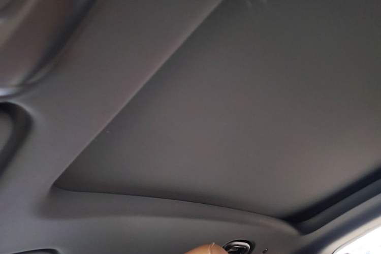 Used Buick Envision 2020 Encore GX S 652T Two-Wheel-Drive Limited-Edition S Sport Version Headliner