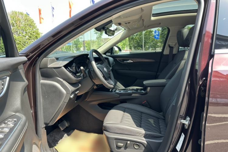 Used Buick Envision 2020 Encore S 652T All-Wheel-Drive Avenir Interior 1