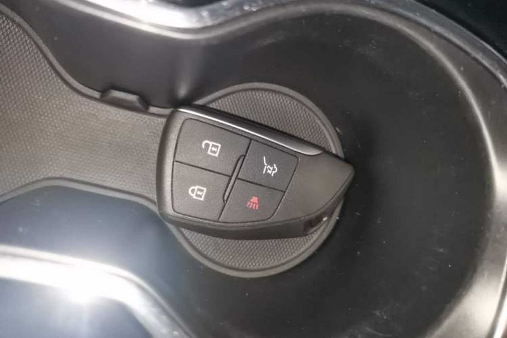 Used Buick Envision 2020 Encore S 652T All-Wheel-Drive Avenir Interior 1