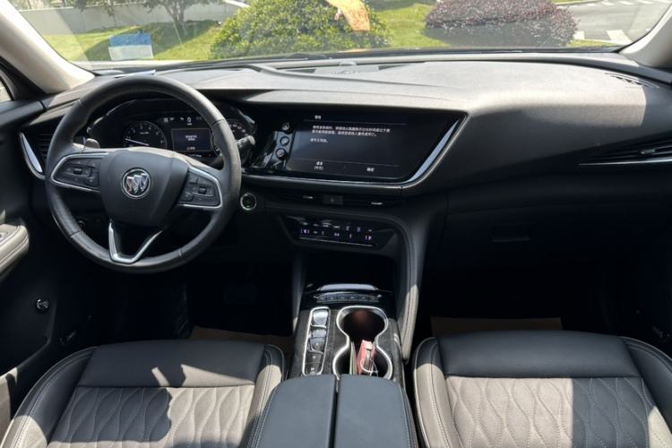 Used Buick Envision 2020 Encore S 652T All-Wheel-Drive Avenir Interior 2