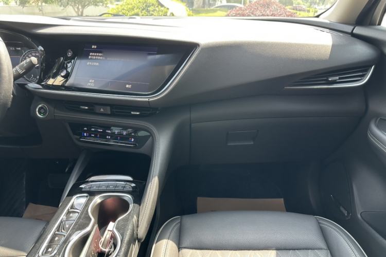 Used Buick Envision 2020 Encore S 652T All-Wheel-Drive Avenir Interior 7