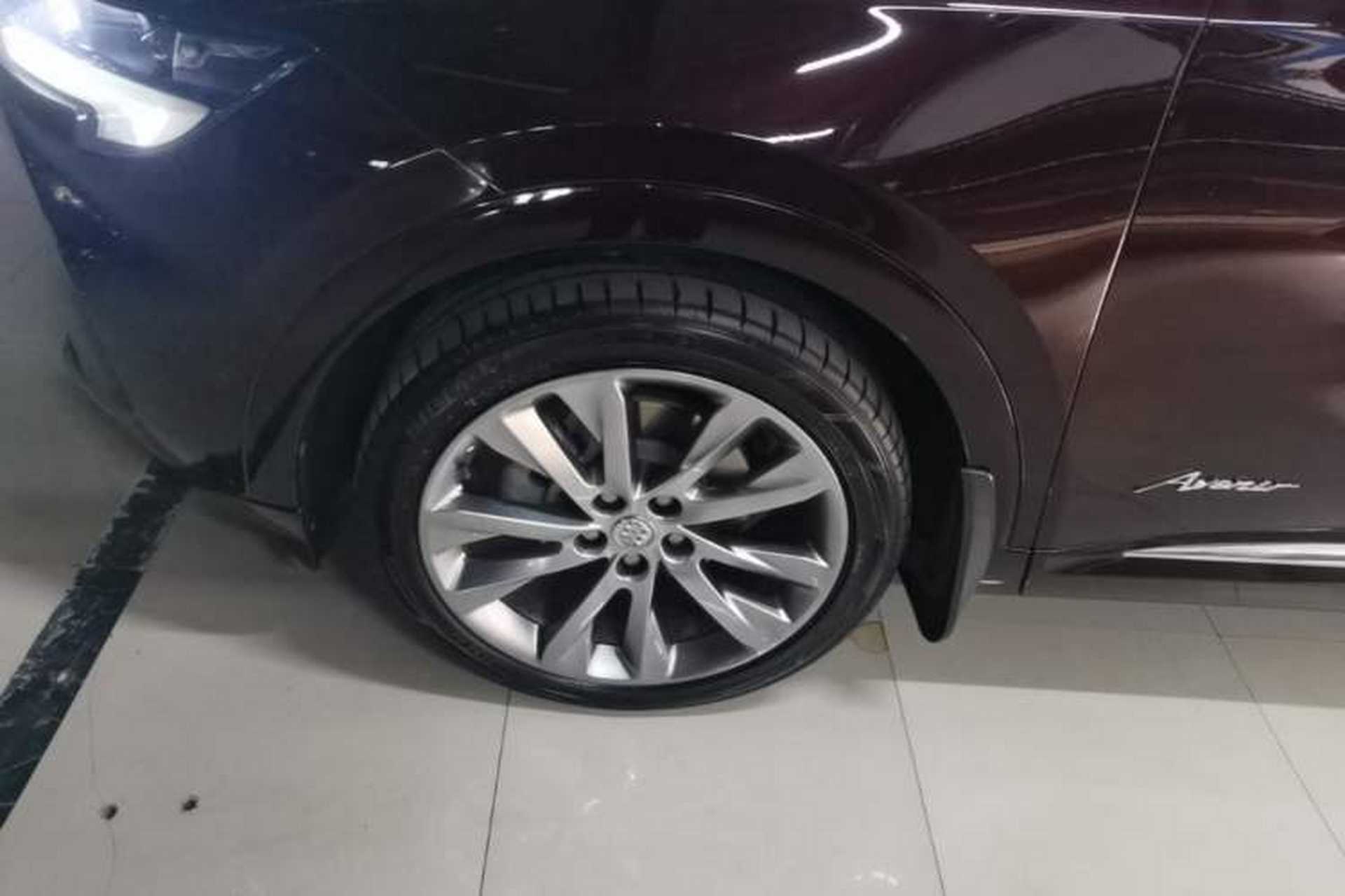 Used Buick Envision 2020 Encore S 652T All-Wheel-Drive Avenir Left Front Wheel Hub