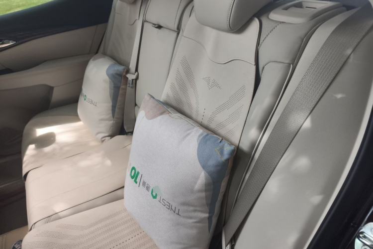 Used Buick Envision 2020 Encore S 652T All-Wheel-Drive Avenir Left Rear Seat