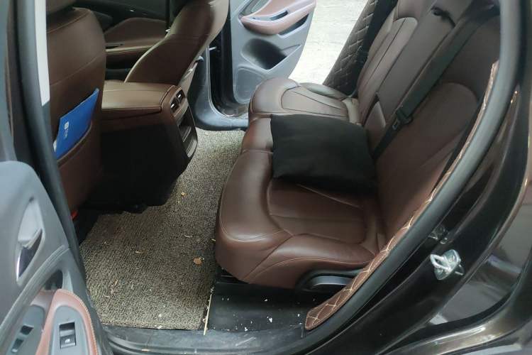 Used Buick Envision 2020 28T Four-Wheel Drive Elite Version Left Rear Seat