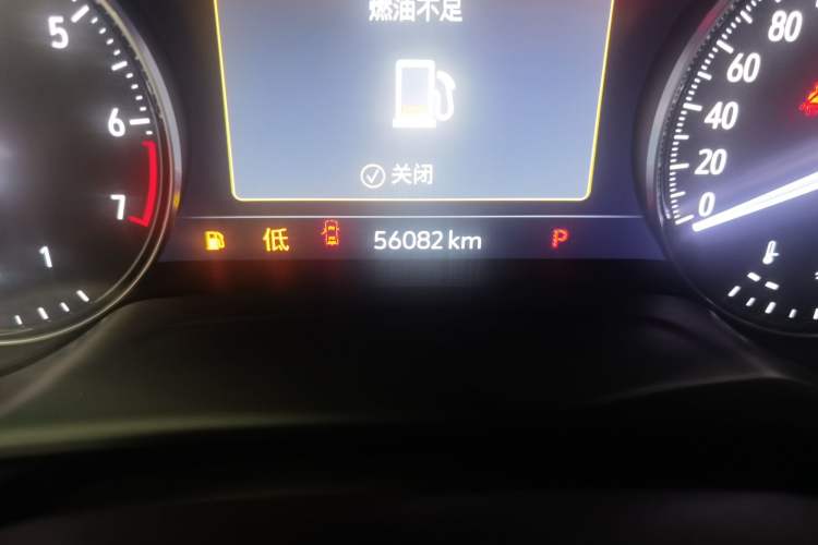 Used Buick Envision 2020 Encore GX S 652T Two-Wheel-Drive Limited-Edition S Sport Version Odometer Close Up
