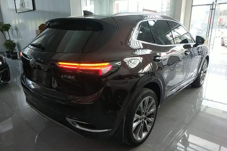 Used Buick Envision 2020 Encore S 652T All-Wheel-Drive Avenir Rear Right 45 Deg