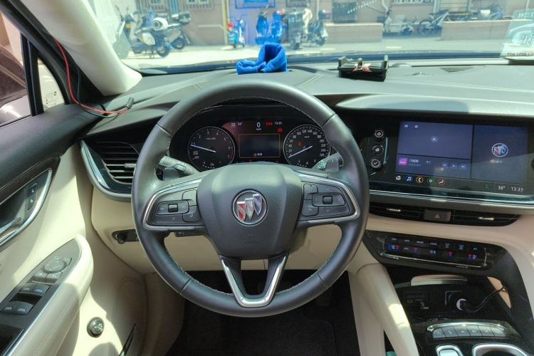 Used Buick Envision 2020 Encore S 652T All-Wheel-Drive Avenir Steering Wheel