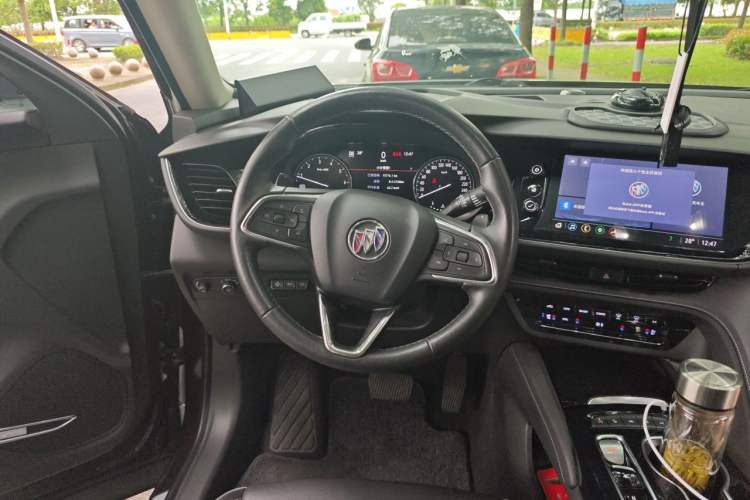 Used Buick Envision 2020 Encore S 652T All-Wheel-Drive Avenir Steering Wheel