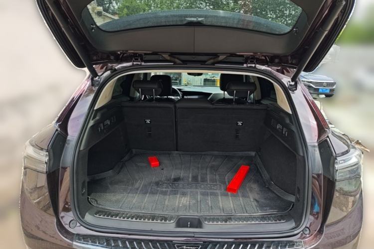 Used Buick Envision 2020 Encore S 652T All-Wheel-Drive Avenir Trunk
