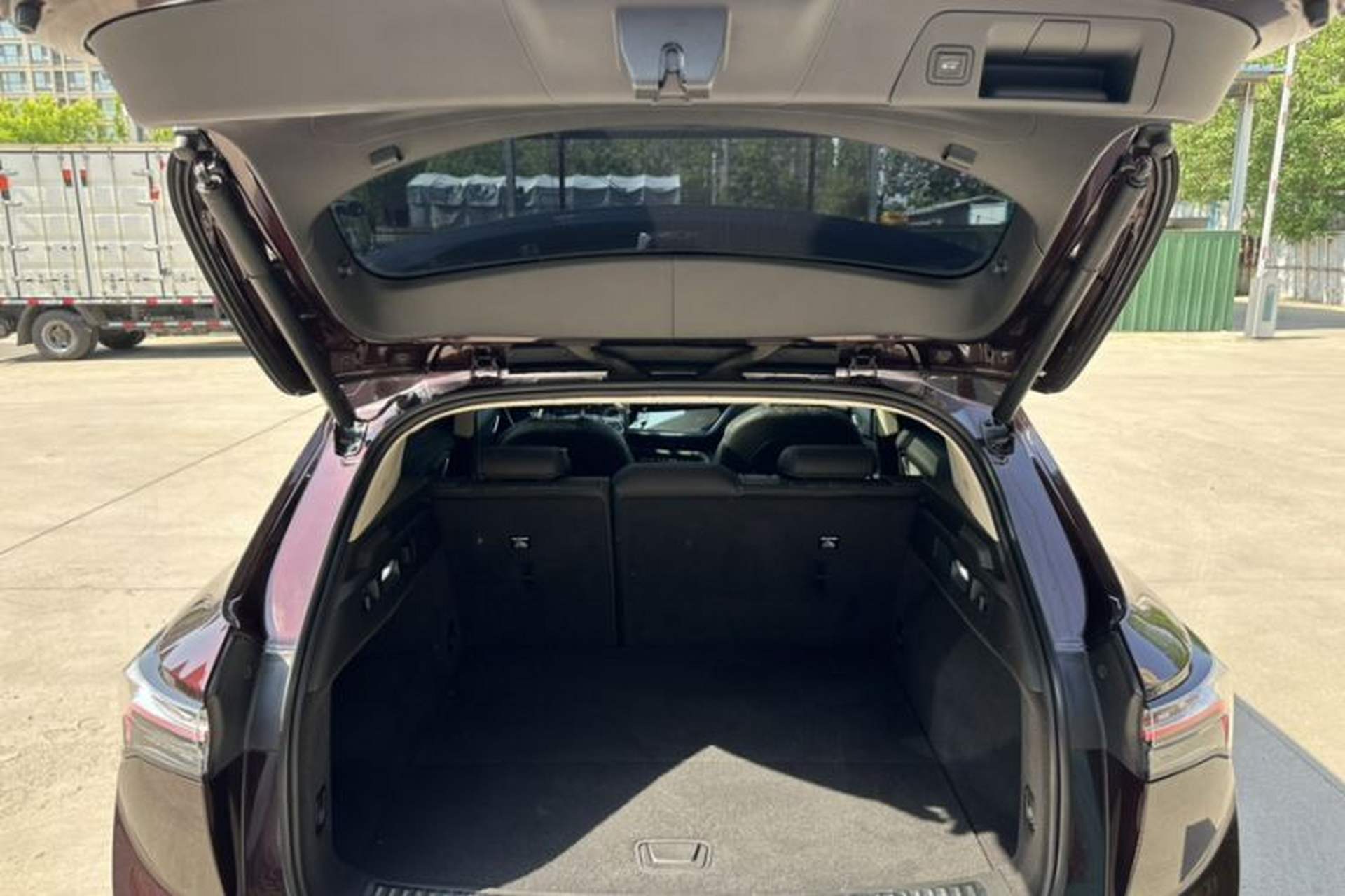 Used Buick Envision 2020 Encore S 652T All-Wheel-Drive Avenir Trunk