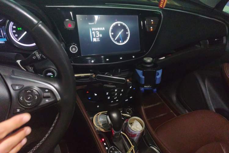 Used Buick Envision 2020 28T Four-Wheel Drive Elite Version Audio And AC Panel