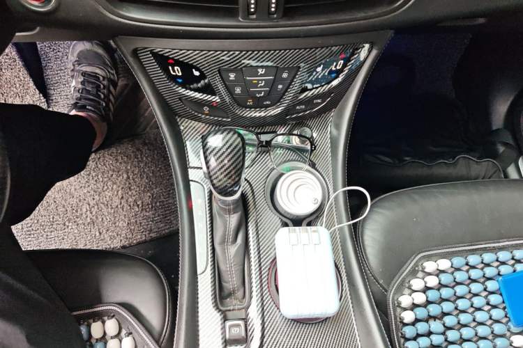 Used Buick Envision 2020 20T Two-Wheel Drive Elite Version Gear Lever
